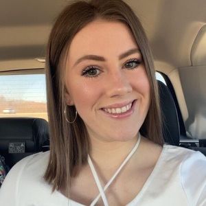 Meet your Posher, Allie